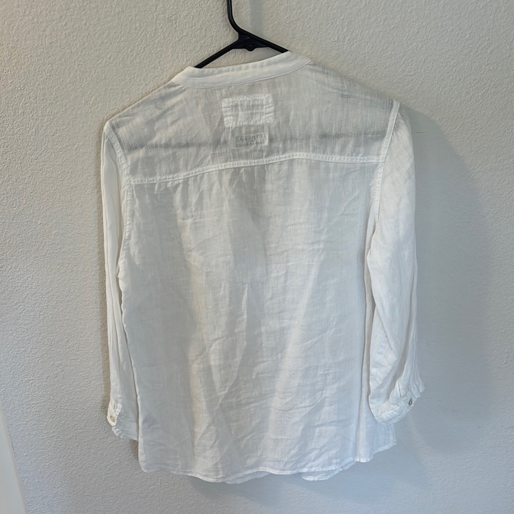 Max Studio Elegant White V-Neck Blouse - Picture 3 of 7